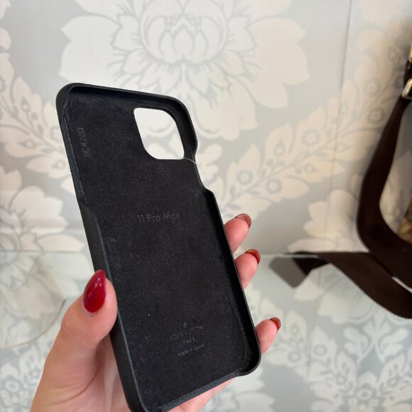 Louis Vuitton Black Phone Case - iPhone 11 Pro Max - Picture 5 of 6